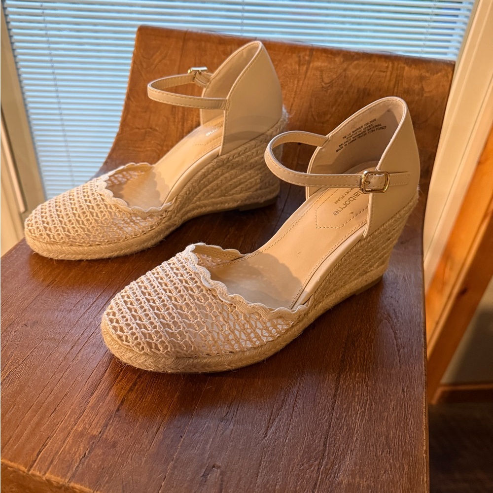 Liz Claiborne Marian wedge Cream Woven Espadrilles - Picture 3 of 7